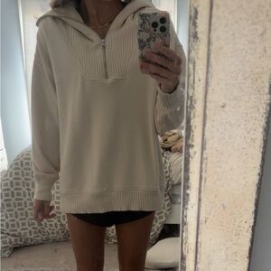 AE cream quarter zip pullover